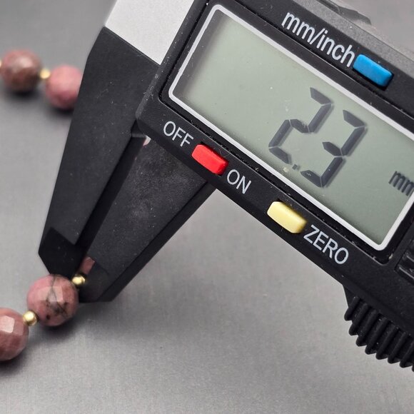 VTG Faceted Rhodonite 8mm Beaded Necklace 16" GF 14K Spring Clasp & Spacers - Picture 9 of 9